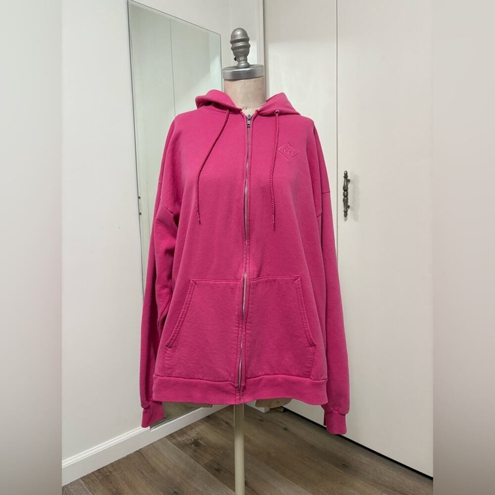 Port and Company Woman’s Pink Full Zip-Up Hoodie Sweater XL